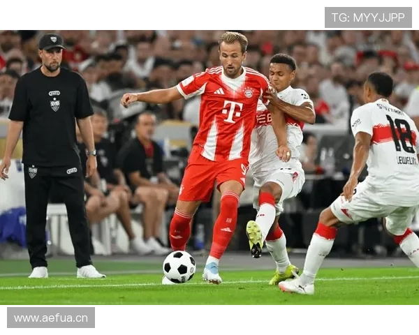 拜仁慕尼黑高位压迫战术下，防线空当是否更容易被对手反击利用